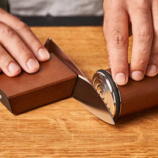 Przetocz GROTOX™ wzdłuż ostrza